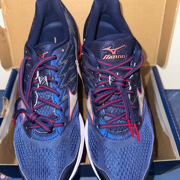 Mizuno Men's Athletic Shoes in Blue and Red - Picture 1 of 13
